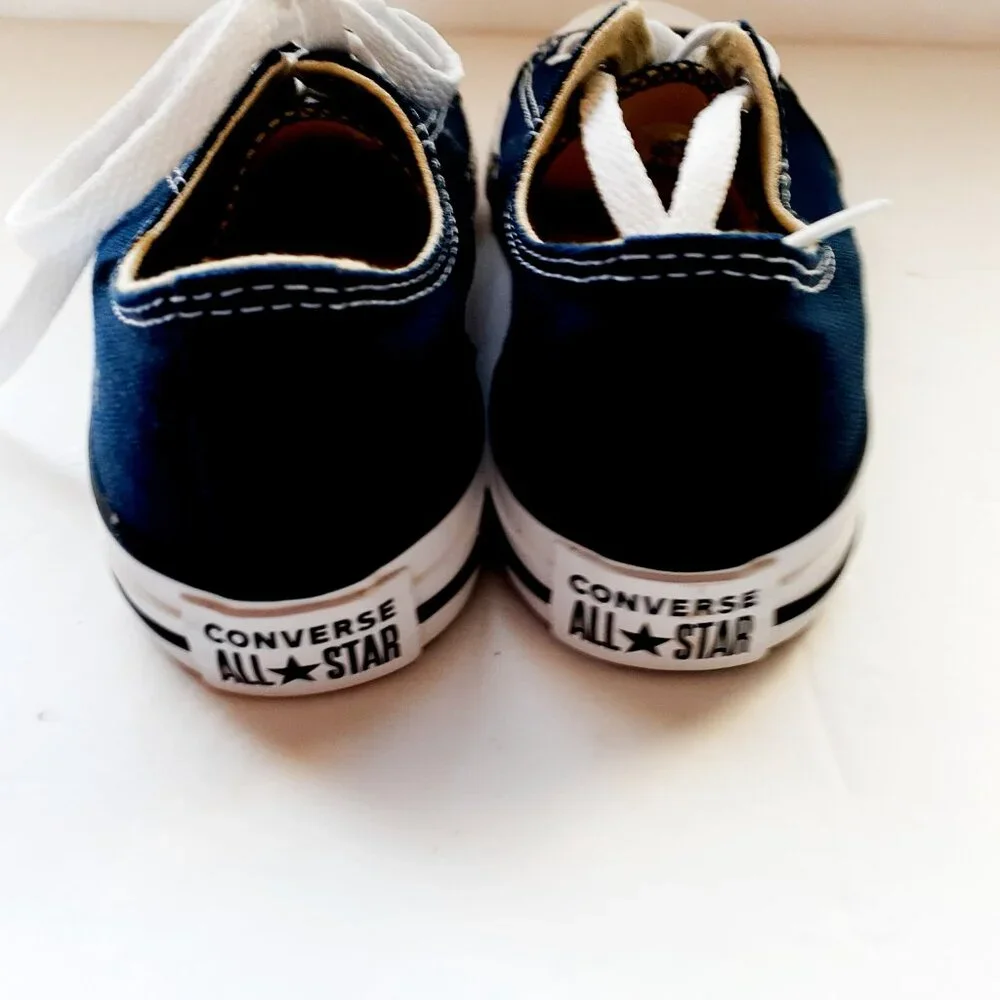 Converse Youth Shoes Chuck Taylor All Star Classic Navy Canvas Boys Girls 3 New